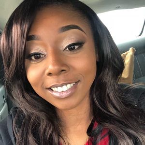 Meet your Posher, Lashae